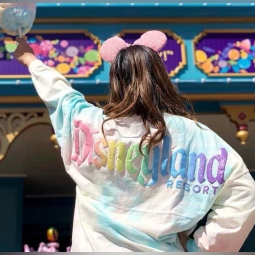 DISNEYLAND Cotton Candy Spirit Jersey 🌴
